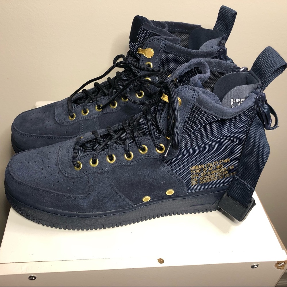 Nike Air Force 1 Shoes barely used size 8.5